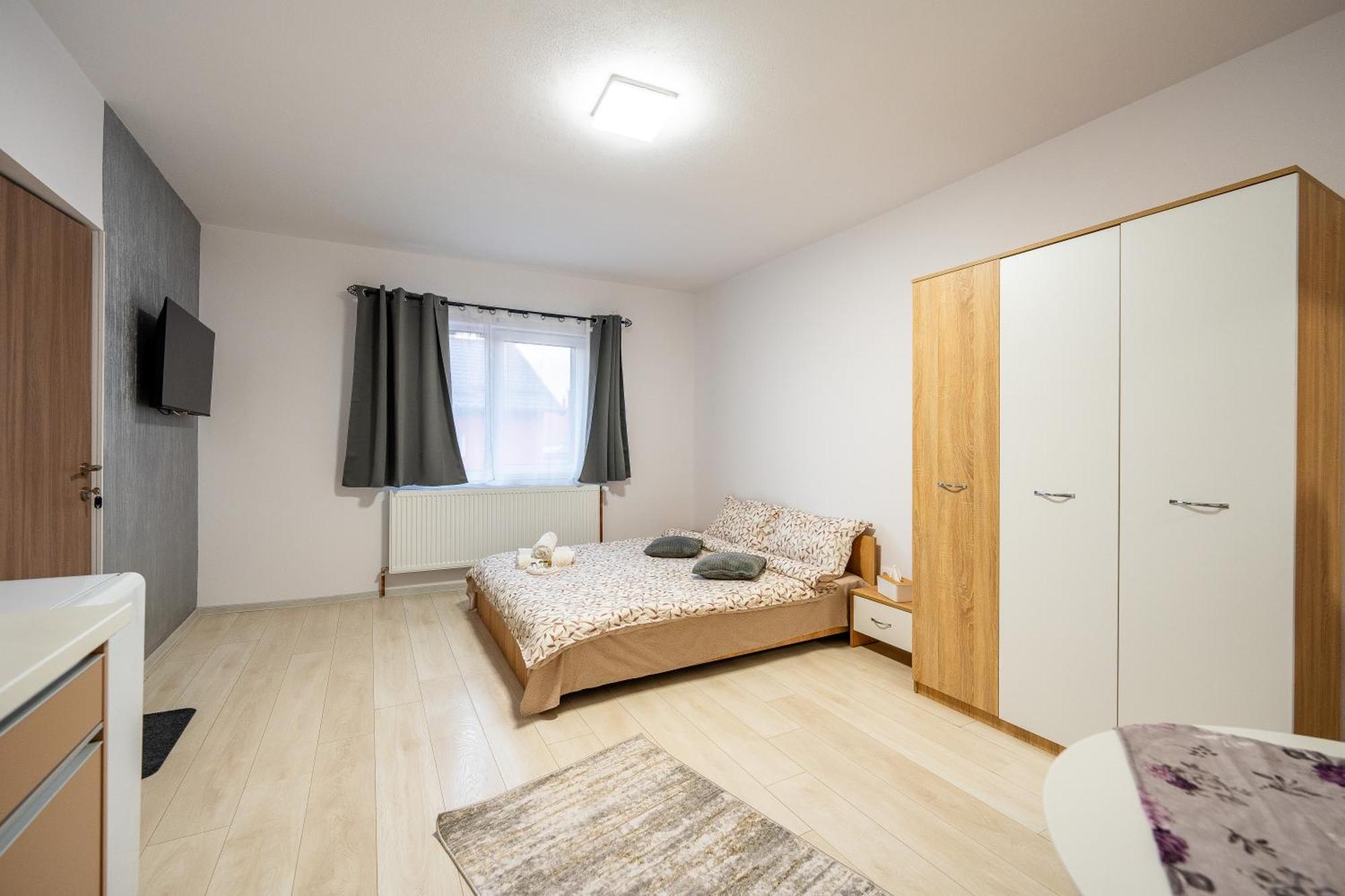 Yvett House Otel Sfântu-Gheorghe Dış mekan fotoğraf
